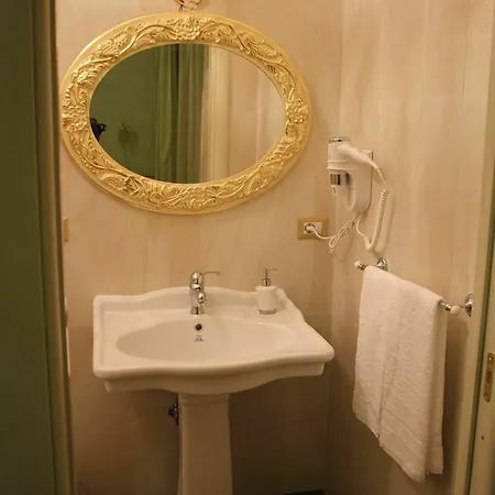Stazione Guesthousemariafrancesca 2* Naples