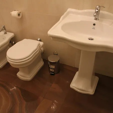 Hotel Stazione Guesthousemariafrancesca Naples